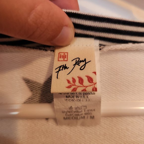 Boutique Short Sleeved Shirt - Picture 2 of 2